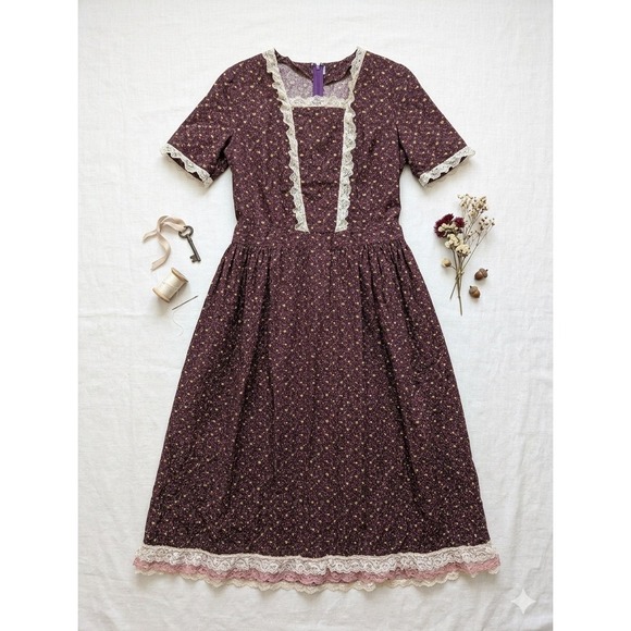 Unbranded Dresses & Skirts - Vintage Plum Floral Calico Prairie Midi Dress Lace Trim Cottagecore XL Handmade